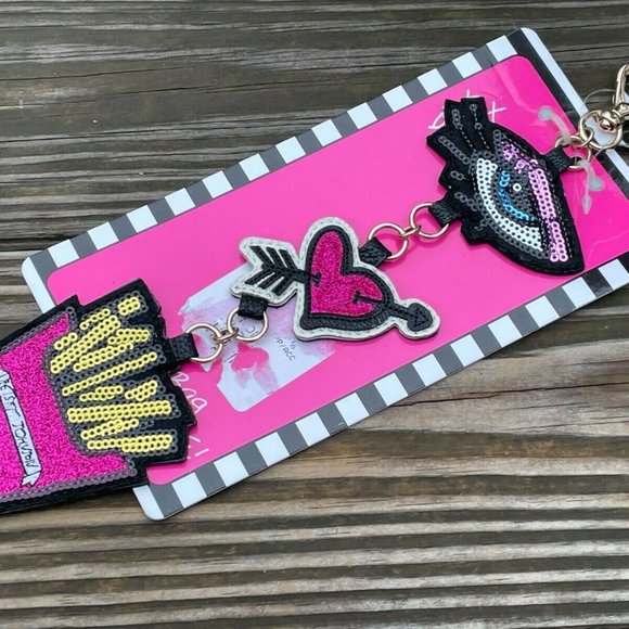 Betsey Johnson Keychain Gold Tone Hardware Eye Heart & French Fries Keys Holder - Picture 10 of 11